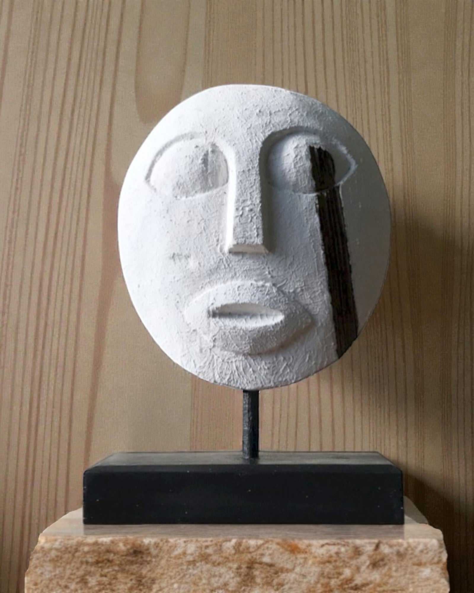 Timorilainen naamio Esi-isien vartija 27x20 cm – Valkoinen