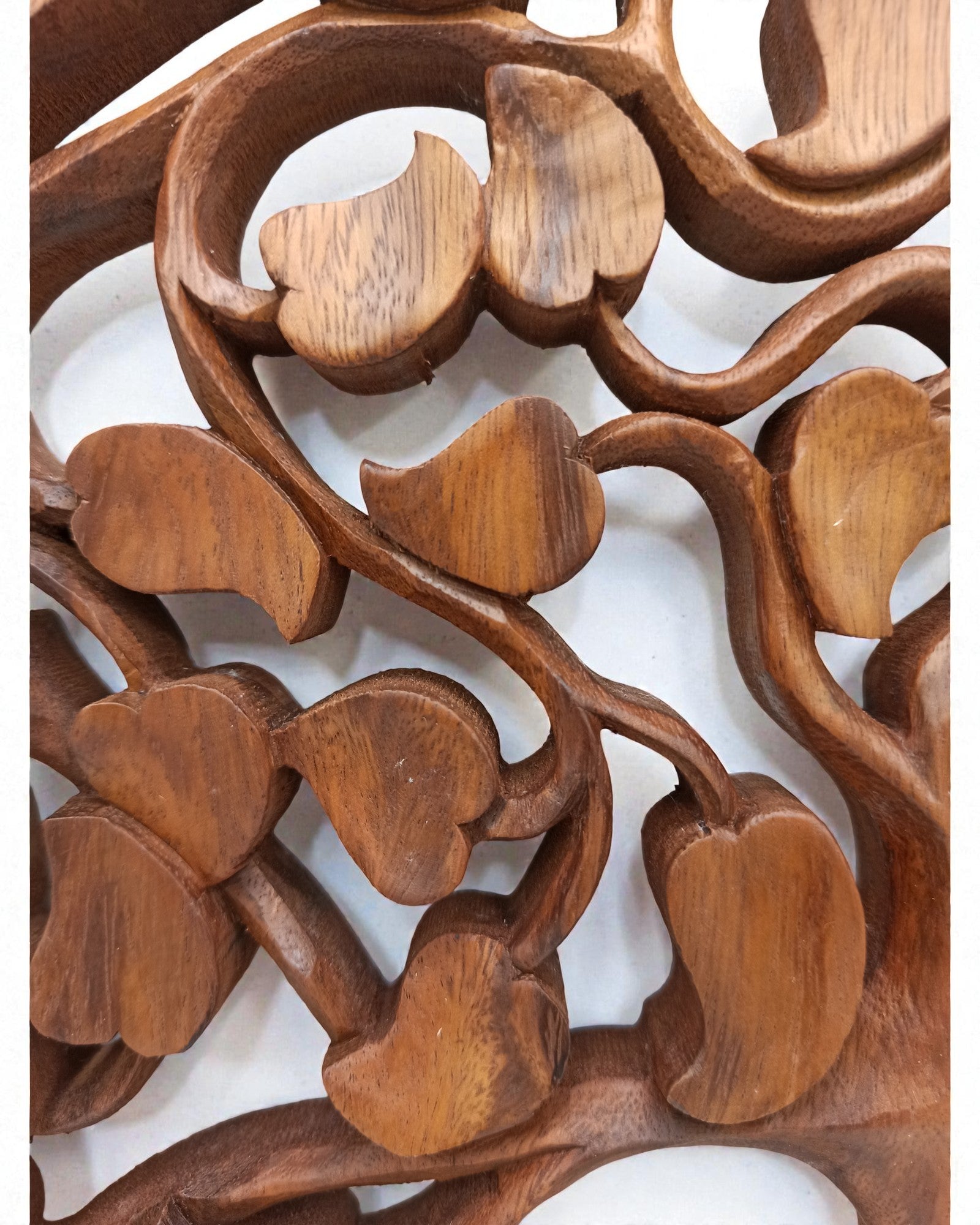 Koristeellinen seinäpaneeli – Elämänpuun sydämet 40 cm